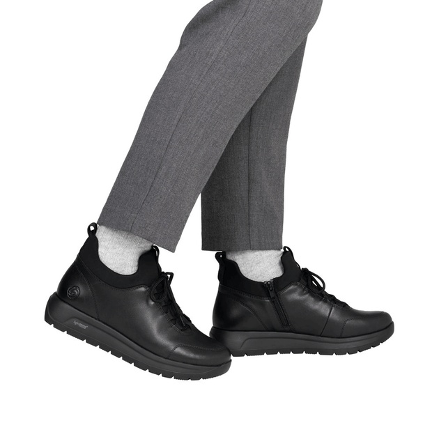 Botine dama din piele naturala Remonte D2V06-00 negru