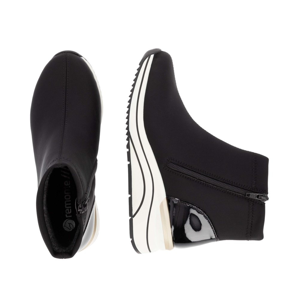 Botine impermeabile negre Remonte D0T73-03